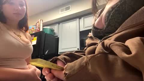 carpetmunchers online show from 23, 11, 2025