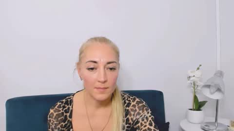 Snapshot of carterflexible chatting on 16, 12, 2025 carterflexible online show from 16, 12, 2025