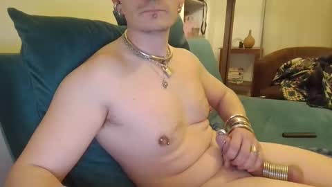 Cartier online show from 5, 3, 2025