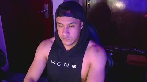 Snapshot of casas_oom chatting on 15, 12, 2024      online show from 15, 12, 2024