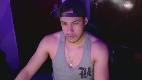 Snapshot of casas_oom chatting on 10, 1, 2025      online show from 10, 1, 2025