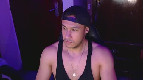 Snapshot of casas_oom chatting on 8, 2, 2025      online show from 8, 2, 2025