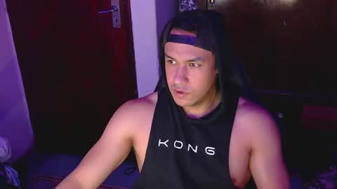 Snapshot of casas_oom chatting on 1, 3, 2025      online show from 1, 3, 2025