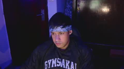 Snapshot of casas_oom chatting on 8, 3, 2025      online show from 8, 3, 2025