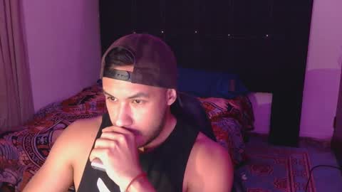 Snapshot of casas_oom chatting on 14, 9, 2025      online show from 14, 9, 2025