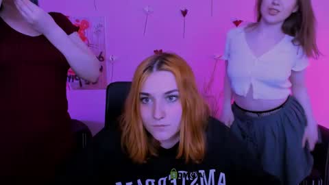 casey_meow_ online show from 10, 4, 2026