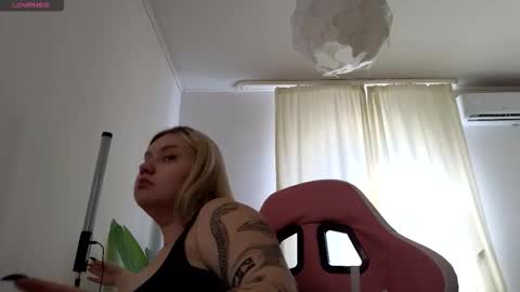 Casey Robbins online show from 14, 9, 2025