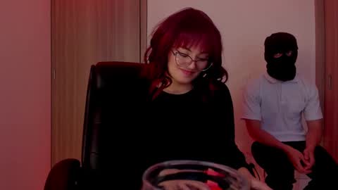 Snapshot of cash_vice chatting on 28, 10, 2025 caprice online show from 28, 10, 2025