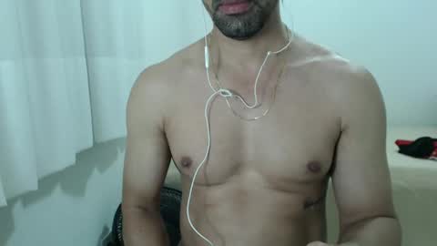 cashmastermuscle77 online show from 22, 1, 2025