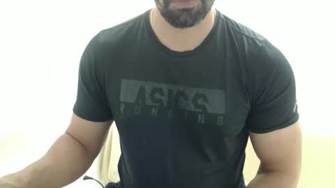 cashmastermuscle77 online show from 11, 11, 2025