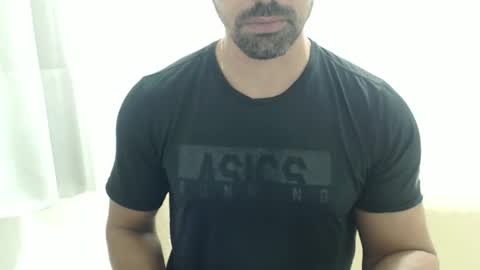 Snapshot of cashmastermuscle77 chatting on 29, 4, 2026 cashmastermuscle77 online show from 29, 4, 2026