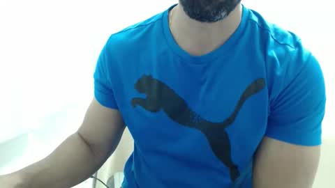 Snapshot of cashmastermuscle77 chatting on 18, 5, 2026 cashmastermuscle77 online show from 18, 5, 2026