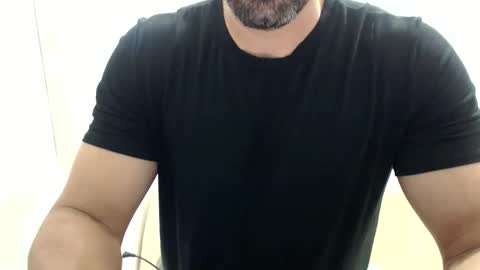 Snapshot of cashmastermuscle77 chatting on 24, 5, 2026 cashmastermuscle77 online show from 24, 5, 2026