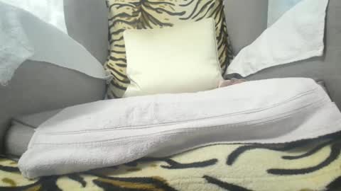 Snapshot of cassandra_joy chatting on 1, 1, 2025 Cassandra joy online show from 1, 1, 2025