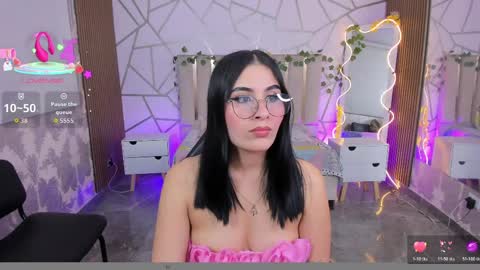 Snapshot of casse_tay chatting on 8, 6, 2026 casse_tay online show from 8, 6, 2026