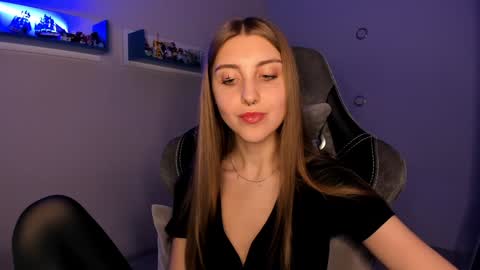 Snapshot of cassiablade1 chatting on 5, 2, 2025 Seductress Cassia FINDOM AND SADISM NO NUDE online show from 5, 2, 2025