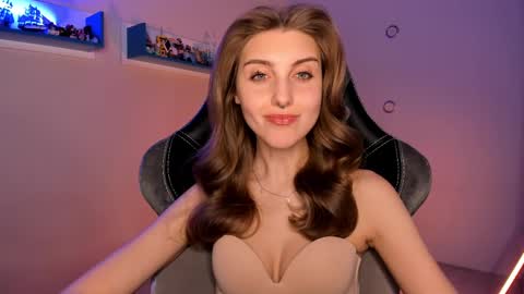 Snapshot of cassiablade1 chatting on 12, 2, 2025 Seductress Cassia FINDOM AND SADISM NO NUDE online show from 12, 2, 2025