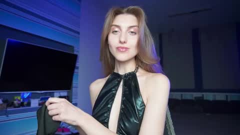 Snapshot of cassiablade1 chatting on 21, 9, 2025 Seductress Cassia FINDOM AND SADISM NO NUDE online show from 21, 9, 2025