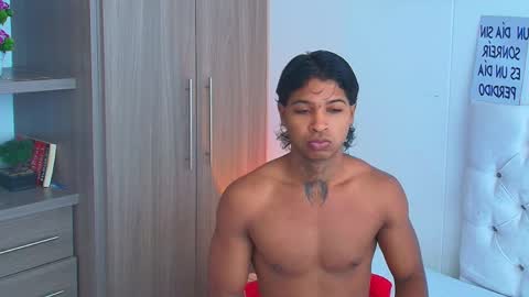 Snapshot of cassian_gold chatting on 8, 6, 2026 CASSIAN GOLD online show from 8, 6, 2026