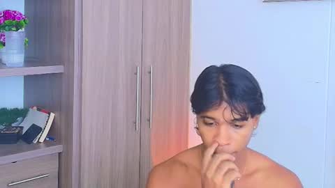 Snapshot of cassian_gold chatting on 10, 6, 2026 CASSIAN GOLD online show from 10, 6, 2026