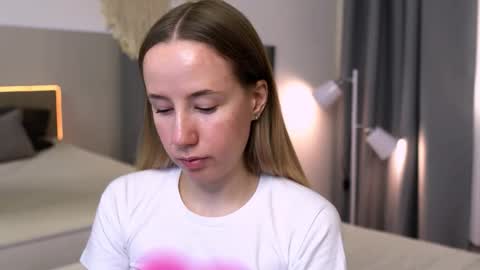 Cassie online show from 26, 9, 2025