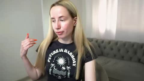Snapshot of cassie_kelman chatting on 6, 6, 2026 Cassie online show from 6, 6, 2026