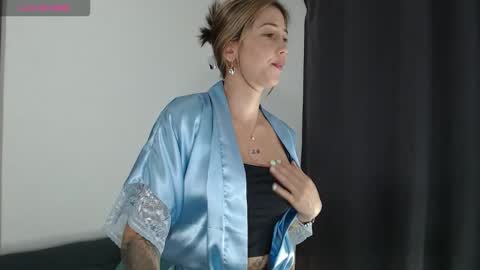 Snapshot of cassie_klein11 chatting on 11, 11, 2025 Susana independent model online show from 11, 11, 2025