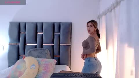 Snapshot of cassie_klein11 chatting on 15, 12, 2025 Susana independent model online show from 15, 12, 2025