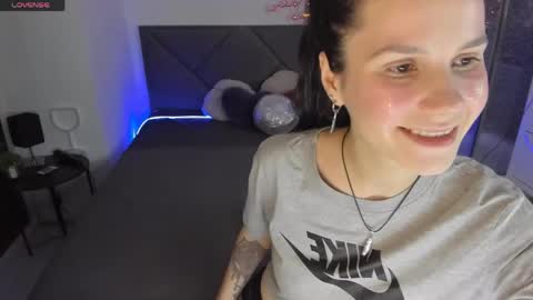 Snapshot of cassieevanss chatting on 5, 5, 2026 Cassie online show from 5, 5, 2026