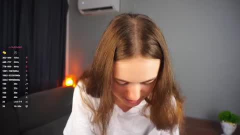 Snapshot of cassiehorridge chatting on 28, 7, 2026 Alice online show from 28, 7, 2026
