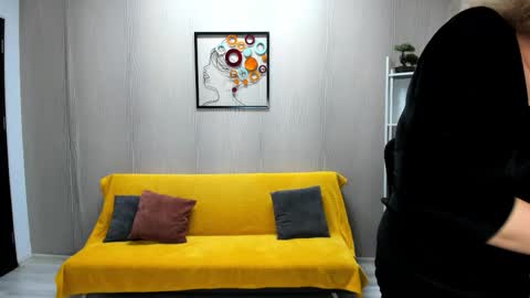 CassieJonas online show from 16, 10, 2025