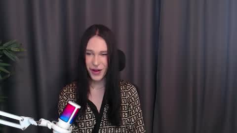 Cassie online show from 18, 4, 2026