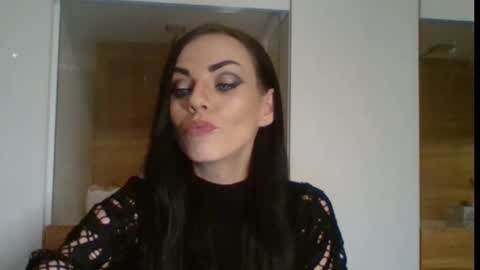 Cassie online show from 20, 12, 2025