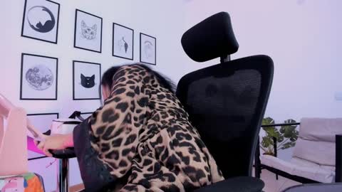 Snapshot of cassioopeia chatting on 24, 12, 2024 Im your sweet candy try me soon online show from 24, 12, 2024