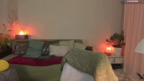  cassandra  online show from 23, 1, 2025