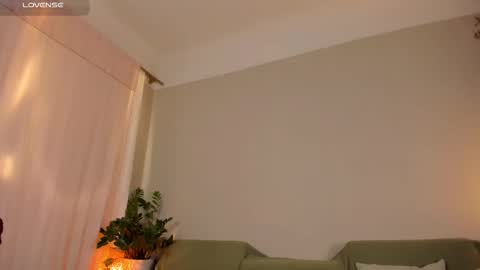  cassandra  online show from 2, 3, 2026