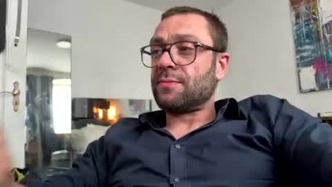 Snapshot of casual_chris chatting on 2, 7, 2026 fickschnitten online show from 2, 7, 2026