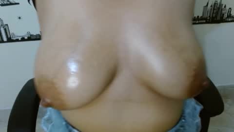 Snapshot of cata__gutierrez_ chatting on 23, 2, 2025 Cata online show from 23, 2, 2025
