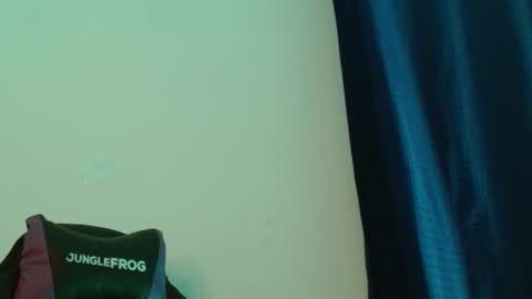 Snapshot of cata__gutierrez_ chatting on 3, 10, 2025 Cata online show from 3, 10, 2025