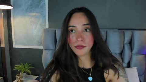 Snapshot of cata_jonees chatting on 14, 4, 2026 Cata online show from 14, 4, 2026