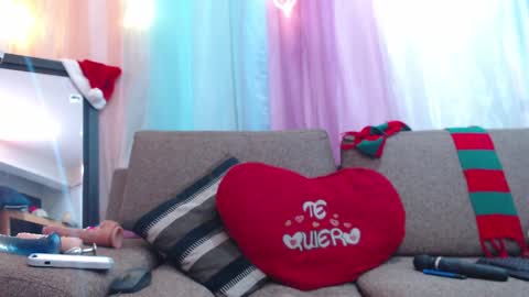 Snapshot of cata_robets chatting on 27, 12, 2024 cata online show from 27, 12, 2024
