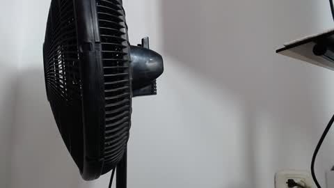 Snapshot of catalaia_stomm chatting on 7, 1, 2025 catalaia_stomm online show from 7, 1, 2025