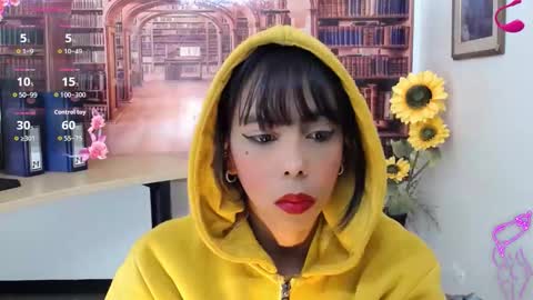 Queen Catalella online show from 19, 10, 2025