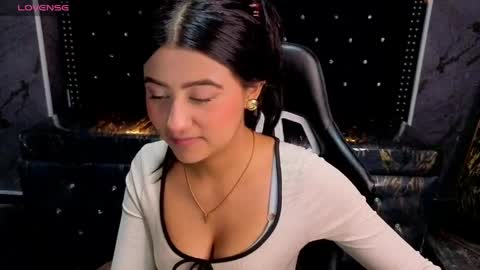 catalella_little_b online show from 4, 6, 2026