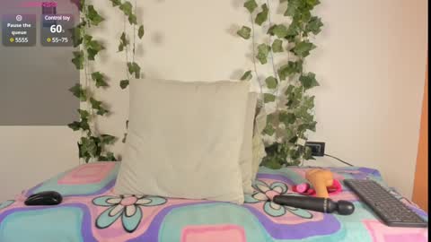 Snapshot of cataleya19__ chatting on 22, 1, 2025 cataleya19__ online show from 22, 1, 2025