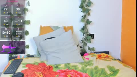 Snapshot of cataleya19__ chatting on 8, 10, 2025 cataleya19__ online show from 8, 10, 2025