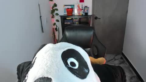 Snapshot of cataleya_0_0_ chatting on 21, 2, 2025 Flor....... online show from 21, 2, 2025