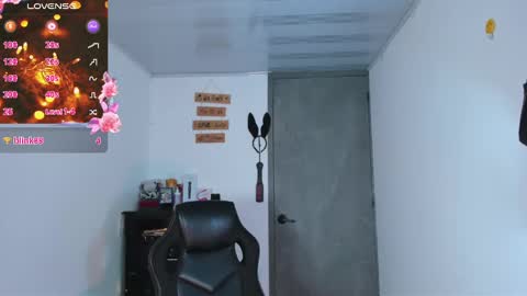 Snapshot of cataleya_0_0_ chatting on 12, 3, 2025 Flor....... online show from 12, 3, 2025