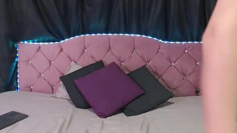 Cata Prins  online show from 11, 2, 2026