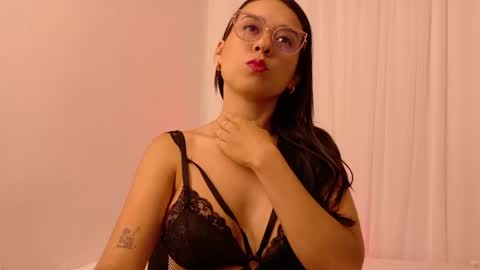 Snapshot of cataleya_rosse1996 chatting on 11, 5, 2026 Cataleya online show from 11, 5, 2026